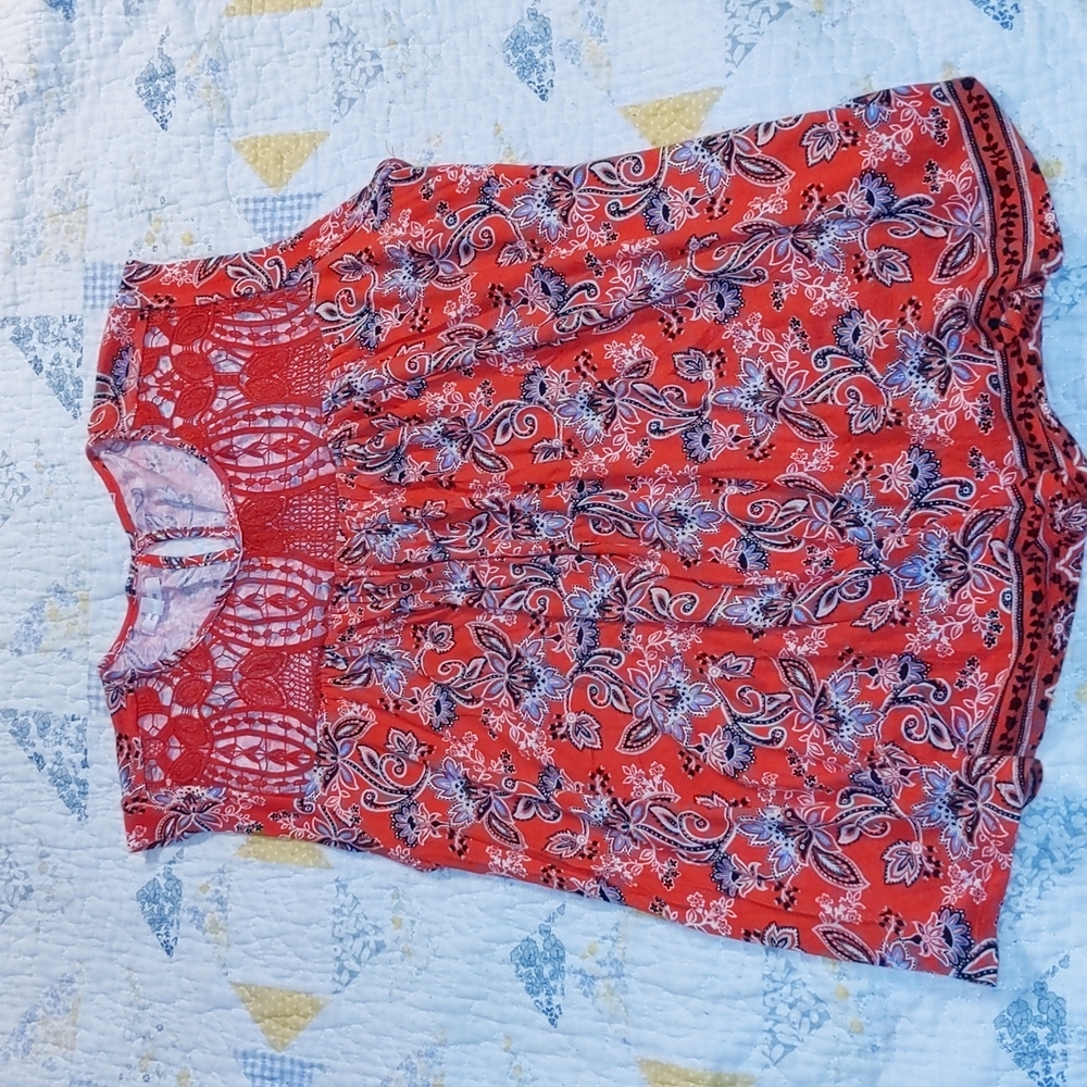 Red Maurices tank top lace panel floral print size 1 like new condition